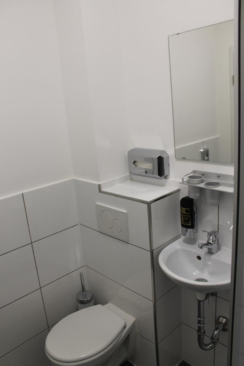 Pionier Hotel Hamburg Wandsbek Eksteriør billede