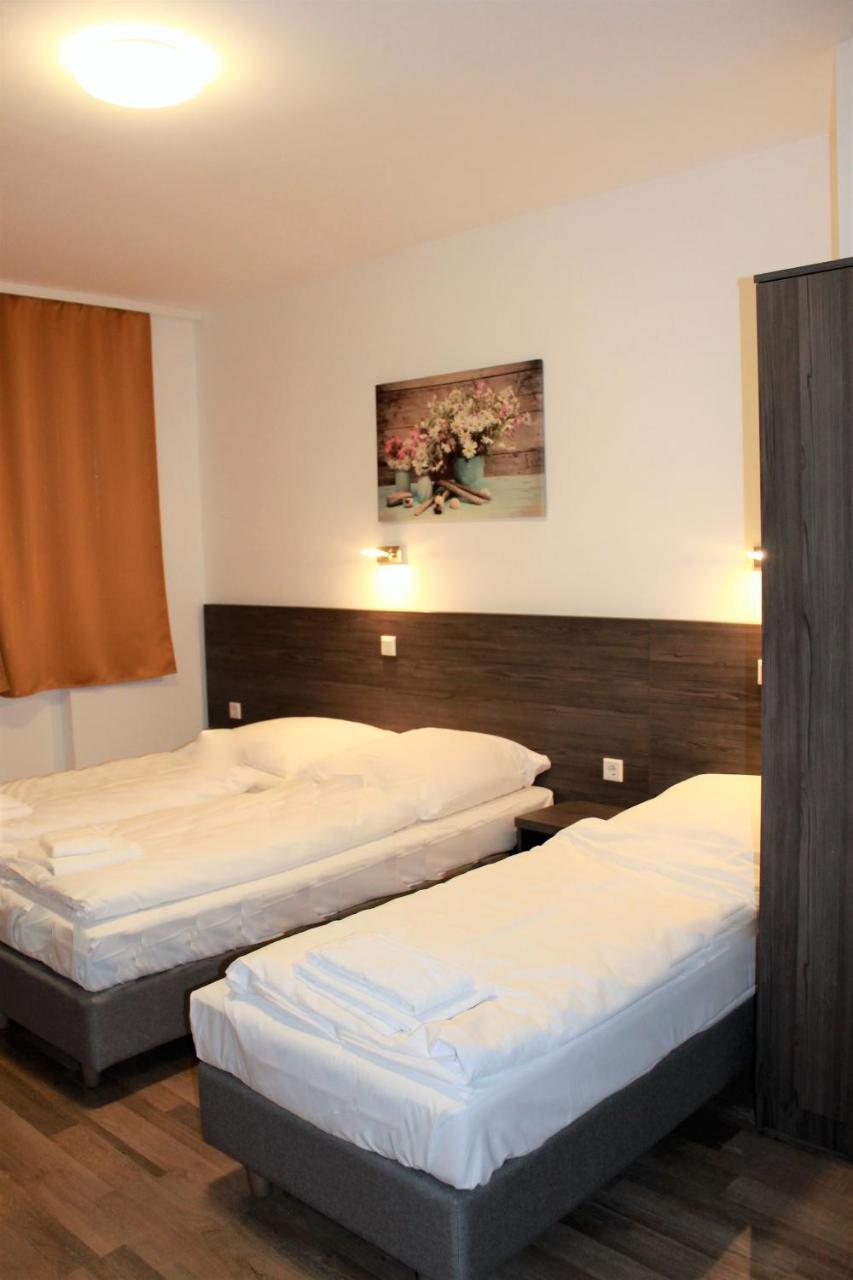 Pionier Hotel Hamburg Wandsbek Eksteriør billede